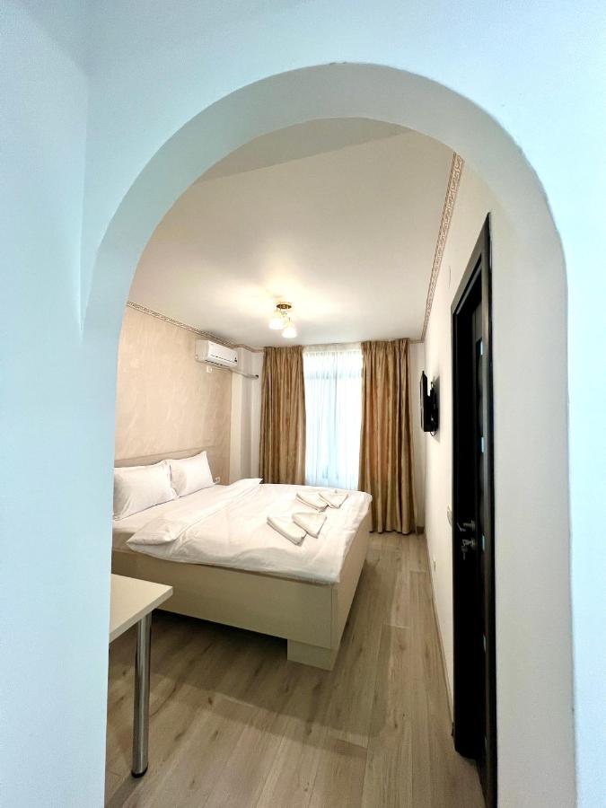 Hotel Marina 2 Βουκουρέστι Εξωτερικό φωτογραφία