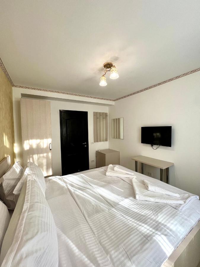 Hotel Marina 2 Βουκουρέστι Εξωτερικό φωτογραφία